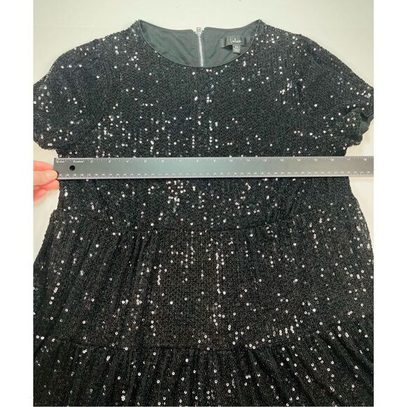 Lulus Taking A Shine Black Sequin Tiered Mini Short Sleeve Shift Dress Size XS - Picture 7 of 11